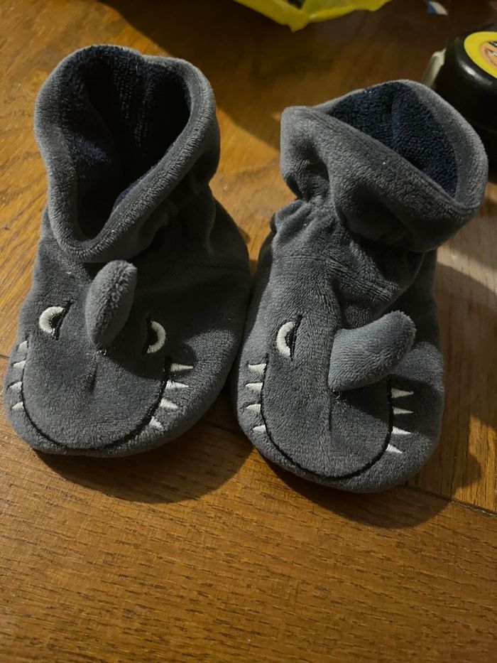 Chausson garçon taille 15/16 Isotoner - photo numéro 2