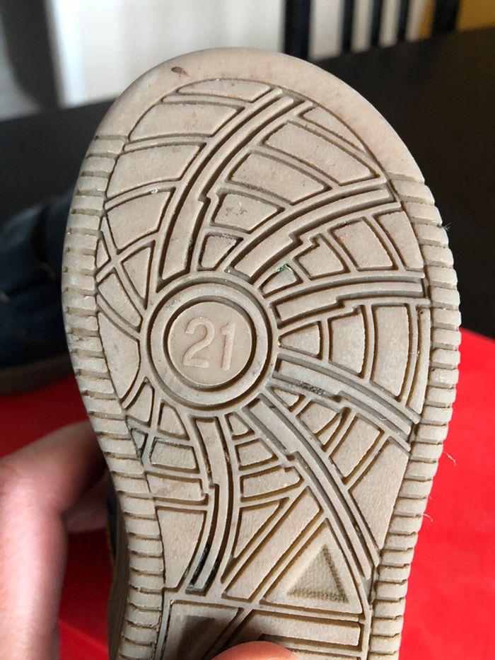 Chaussure kickers t21 - photo numéro 6