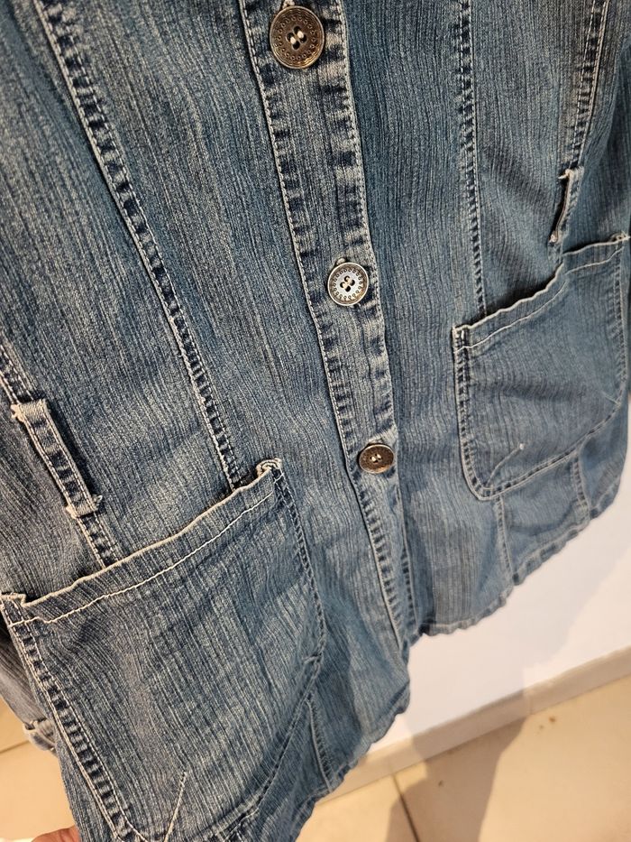 Veste longues en jeans taille 42 XL - photo numéro 2