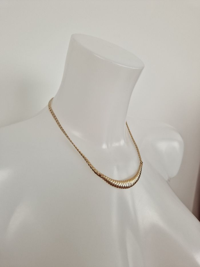 Collier vintage doré - photo numéro 3