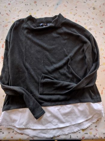 Haut noir kiabi xs effet chemise