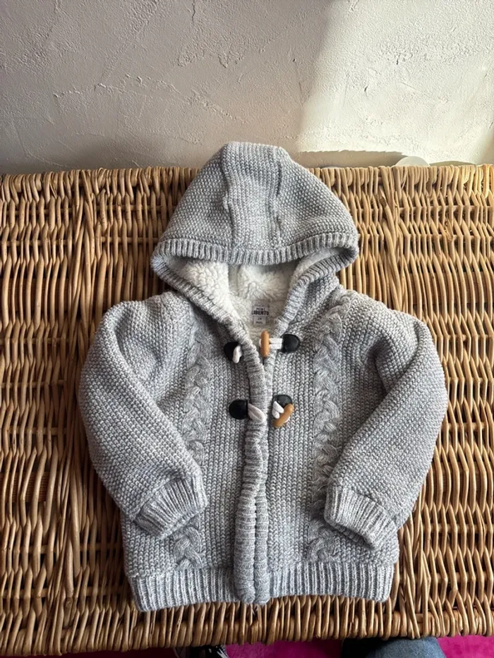 Veste garçon 24mois en très bon état