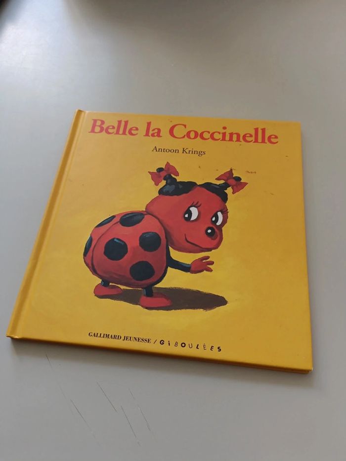 Belle la Coccinelle Gallimard Jeunesse