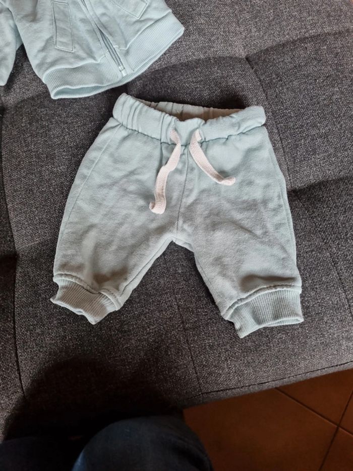 Ensemble bébé - photo numéro 2