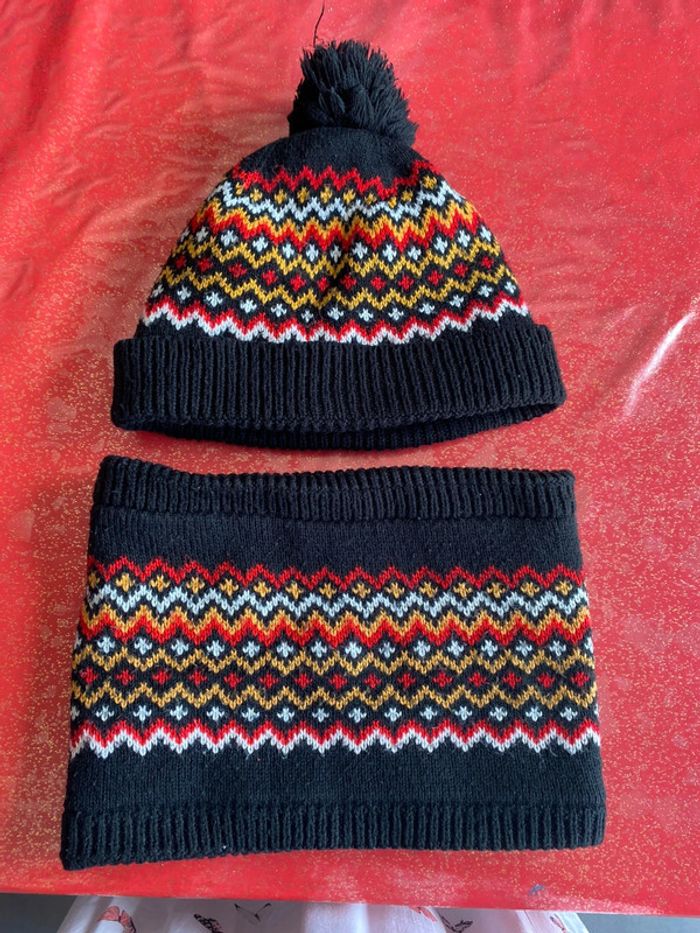 Ensemble bonnet écharpe 56cm