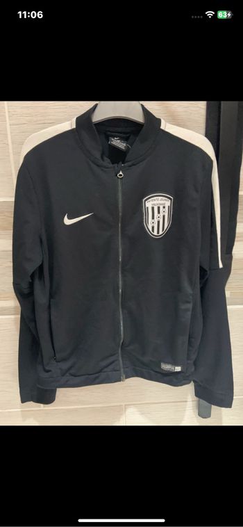 Veste nike taille enfant