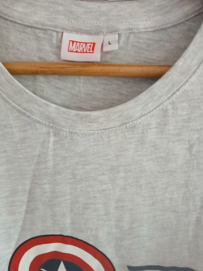 Tee-shirt Marvel - photo numéro 2