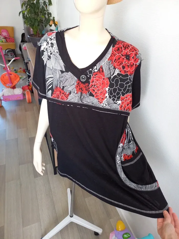 Haut femme 54 - photo numéro 9