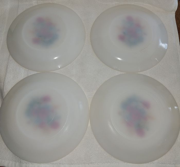 Lot de 4 assiettes à dessert Arcopal coquelicot - photo numéro 3