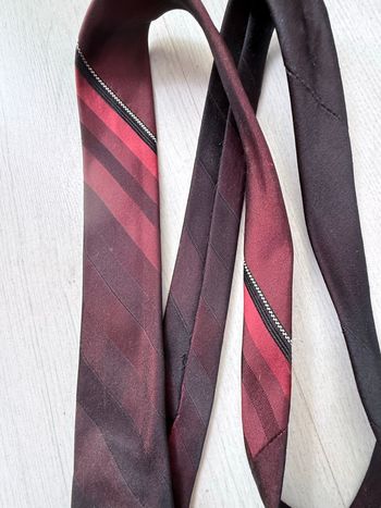 Cravate Prestige vintage en Tergal,