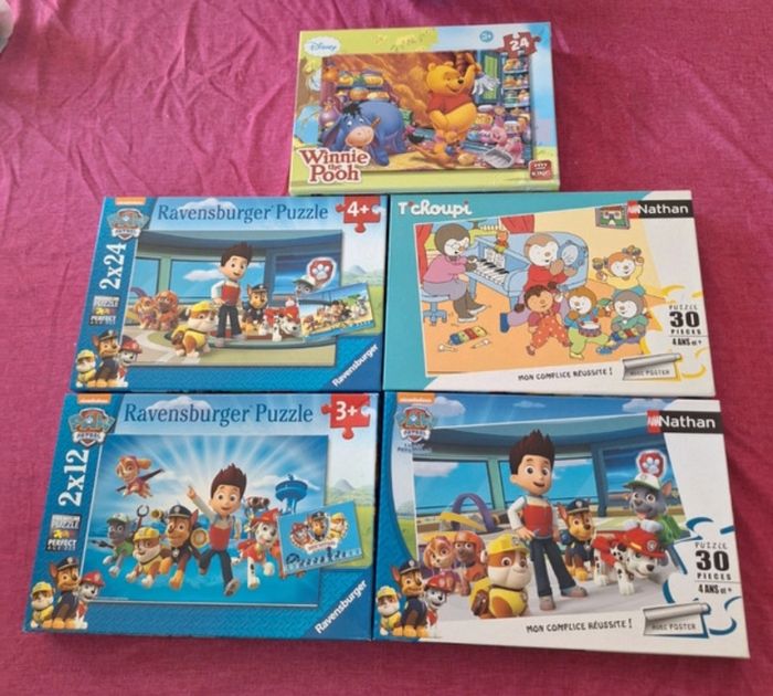 Lot de 5 boîtes de puzzles