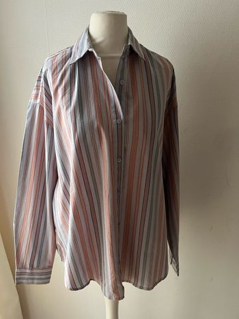 chemise camaïeu taille XL, rayée gris, corail et bleue