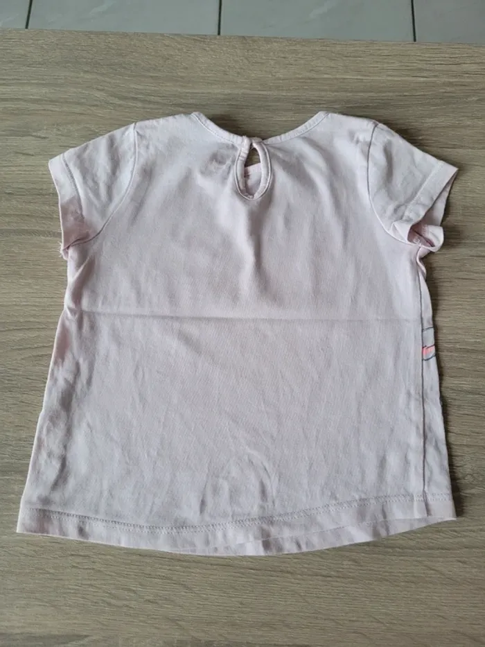 Lot de 3 (+1) tee-shirts fille en 18 mois - photo numéro 3