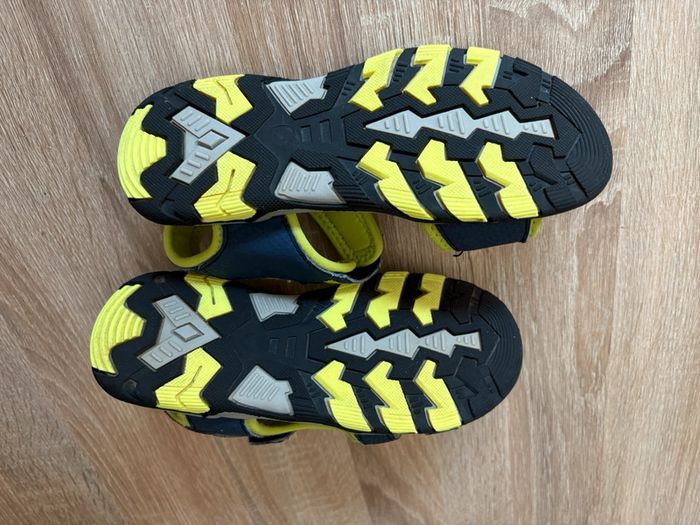 Sandales Wanabee taille 32/33 - photo numéro 6