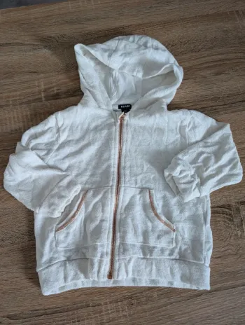Gilet a capuche crème