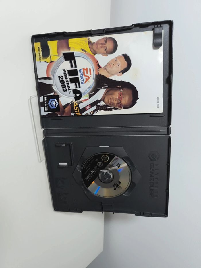 GameCube - Fifa 2003 - photo numéro 2