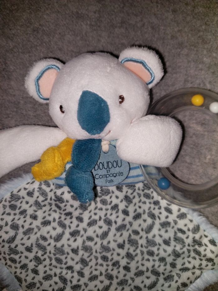 #16 - Doudou et compagnie - doudou hochet Koala - photo numéro 2