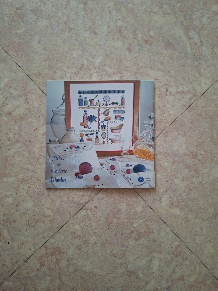 petit livre points de broderie - photo numéro 7