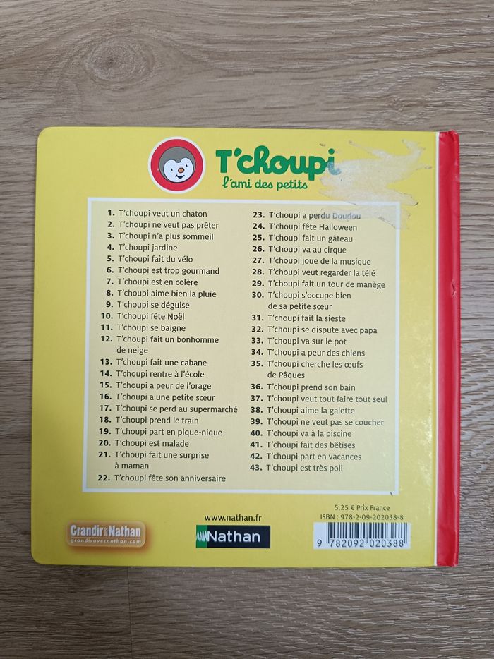 Livre T'choupi fête Noël - photo numéro 2