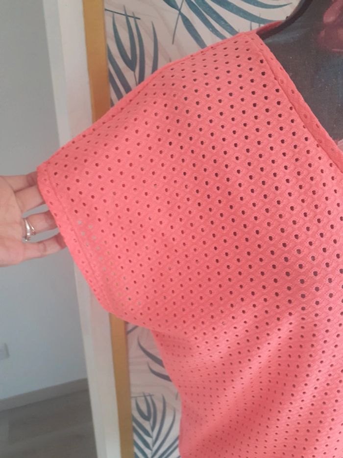 Top ajouré rose fluo S - photo numéro 2