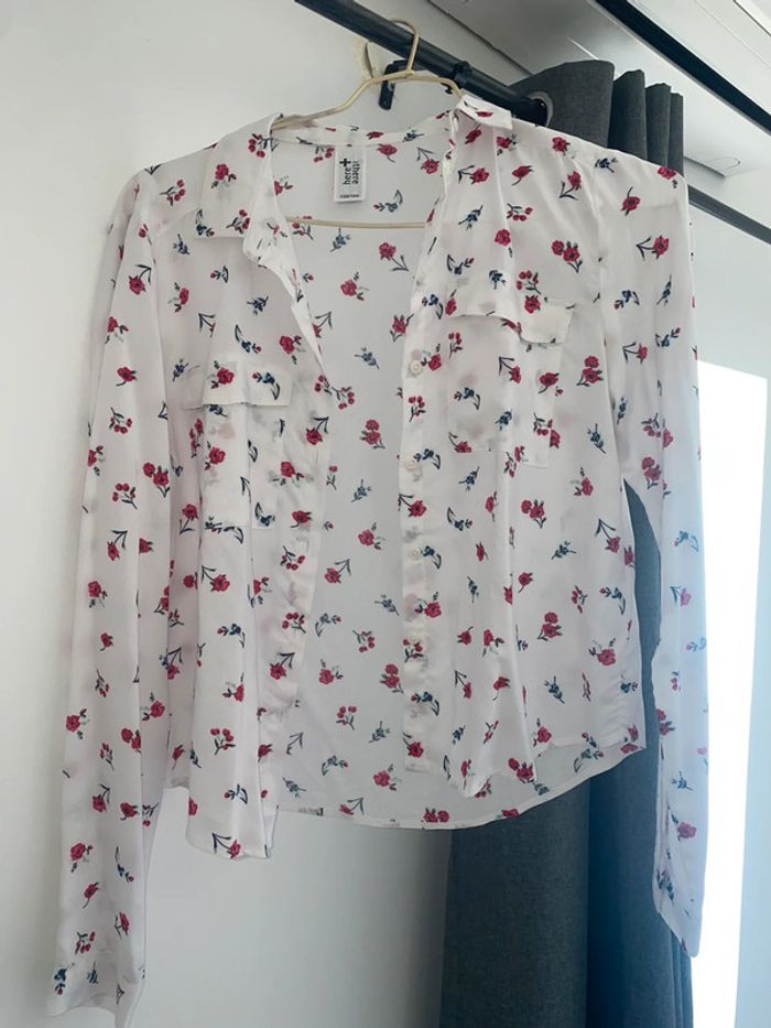 Chemise fleurie