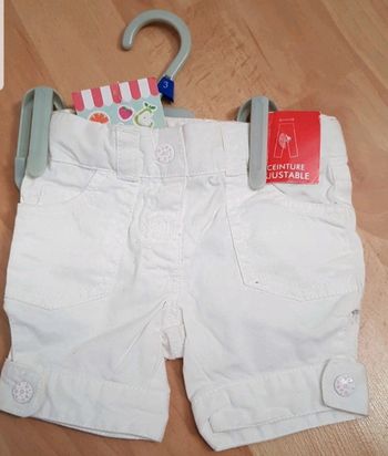 Short blanc fille 3 mois neuf