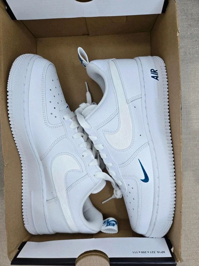 Nike air force 1 blanc bleu neuf femme fille garçon taille 38.5