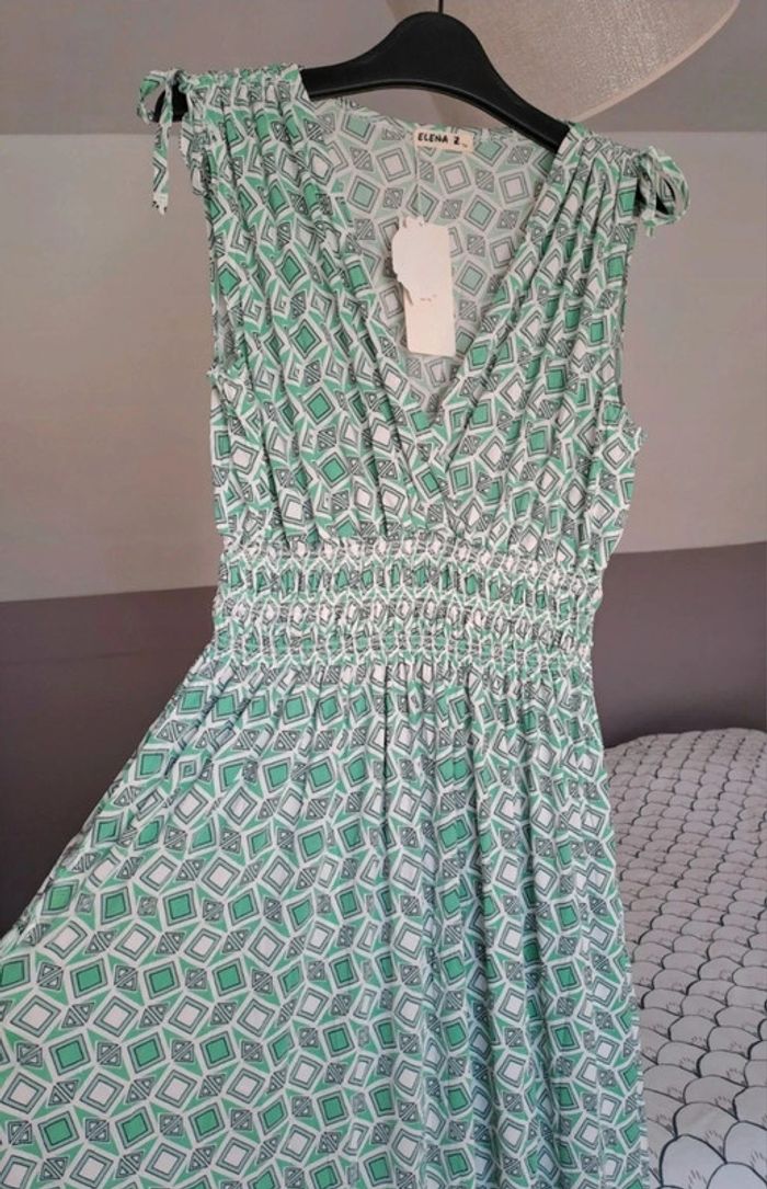 Robe longue neuf - photo numéro 6