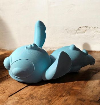 Figurine Stitch Allongé