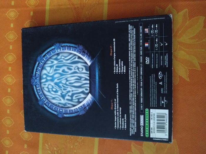 DVD "Stargate, la Porte des Étoiles" Édition collector 2 DVD - photo numéro 2