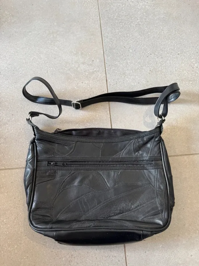 Sac à bandoulière Dennis Parrot, très bon état, 30x23cm - photo numéro 2
