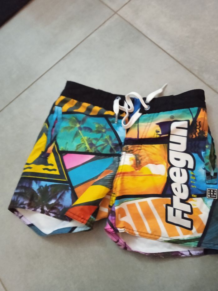 Short doublé à motif. Neuf freegun - photo numéro 7