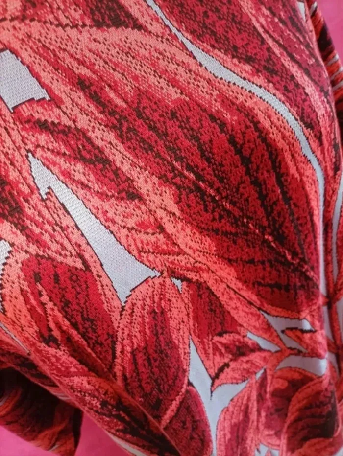 Robe bordeaux à manches courtes "chauve-souris" Zara taille M - photo numéro 4