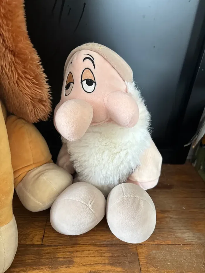 Lots de peluche Disney - photo numéro 2