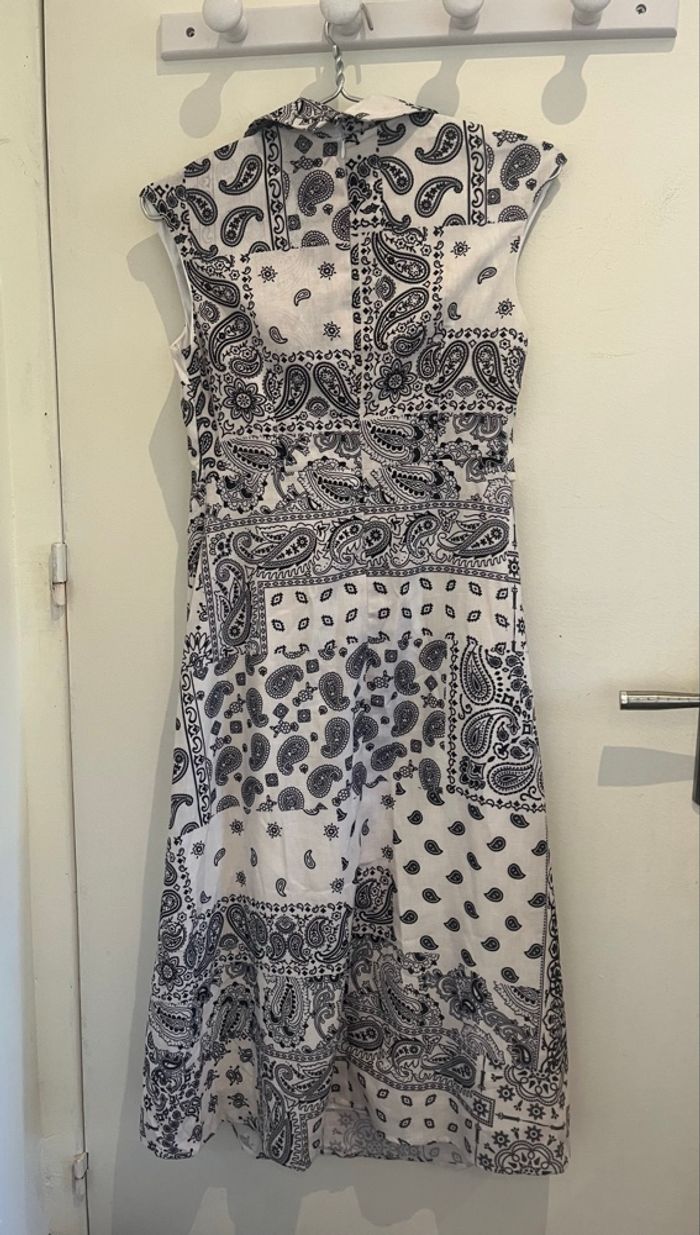 Robe longue neuves avec étiquette marque indépendante taille M motif noir et blanc - photo numéro 3