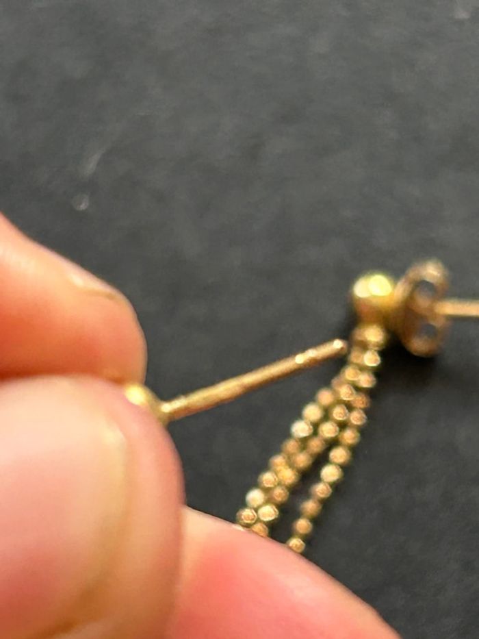 Belle paire de boucles d’oreilles pendantes en or 18 carats avec perles femme TBE - photo numéro 11