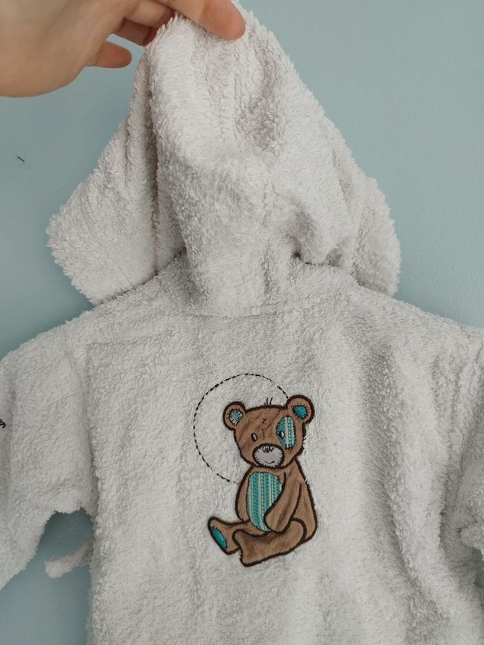 Peignoir en éponge garçon 24 mois - photo numéro 2