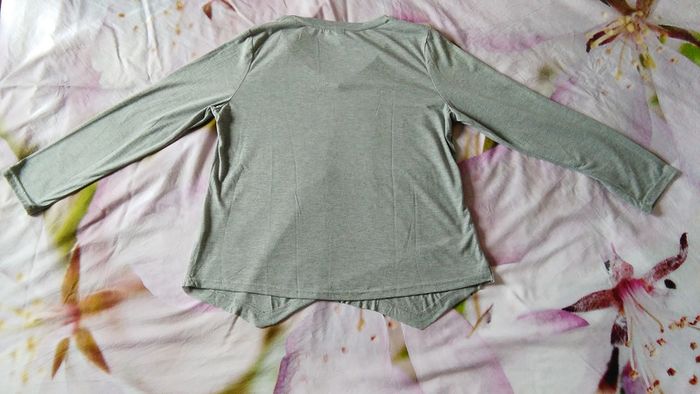 Top asymétrique gris clair neuf Shein - photo numéro 7