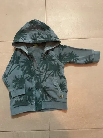 Veste palmiers bleus tape à l’œil