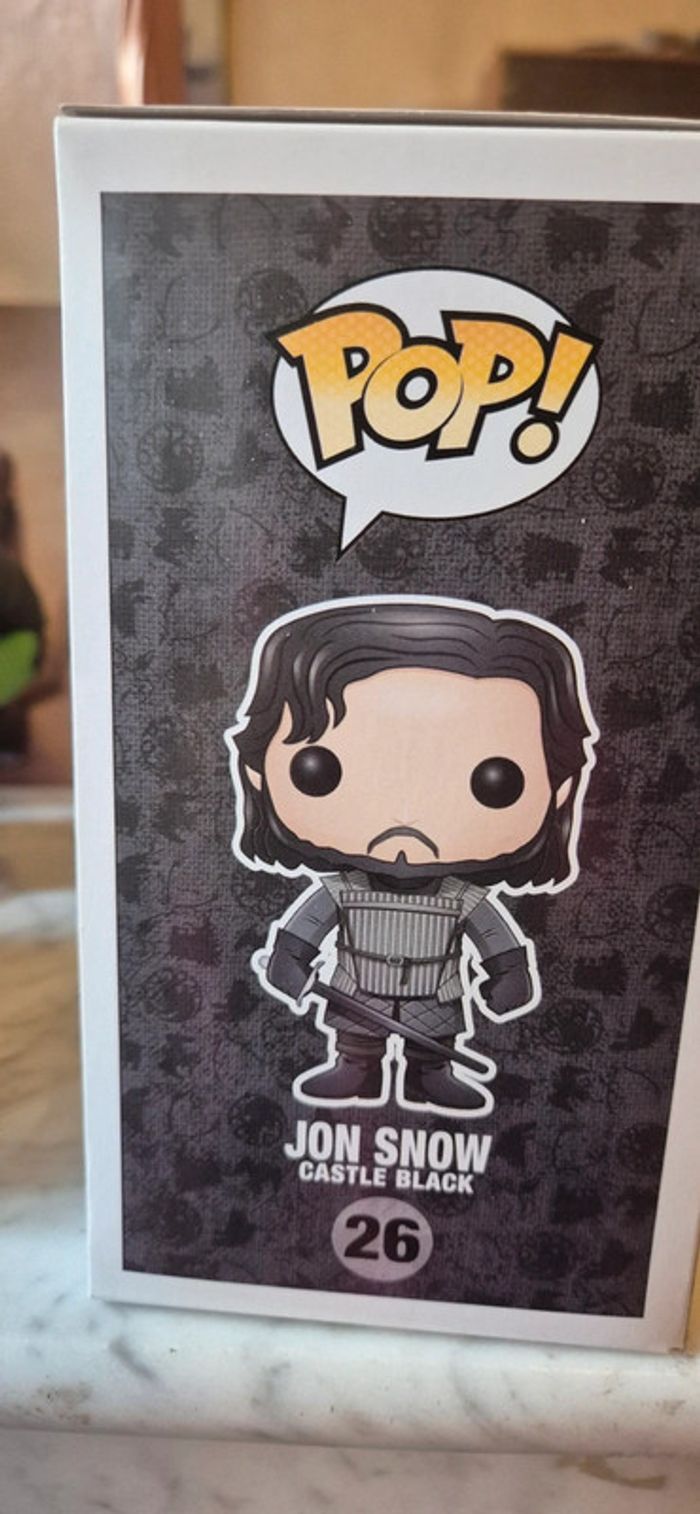 Pop Jon Snow castle Black 26 très bon état - photo numéro 2