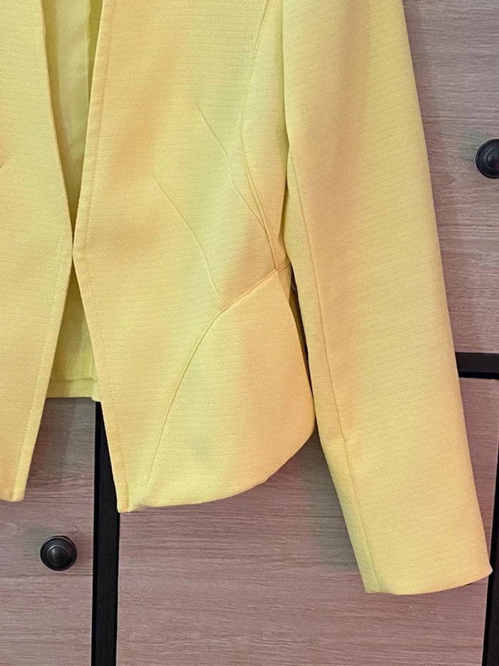 Veste Attentif Paris Taille 38 - photo numéro 4