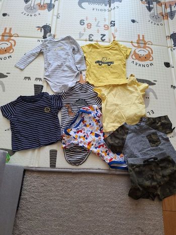 Lot de t-shirts 6 mois