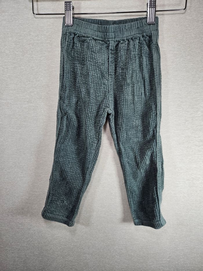 Pantalon velours côtelé 18 mois