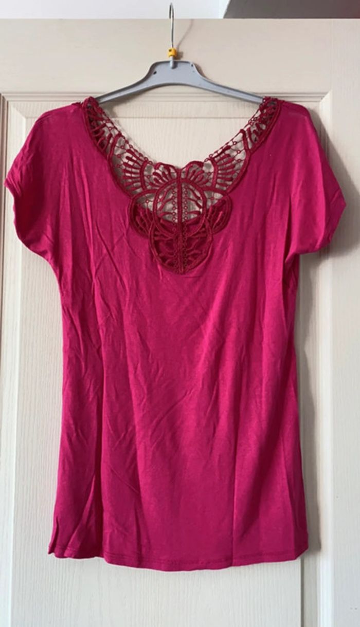 T-shirt dentelle