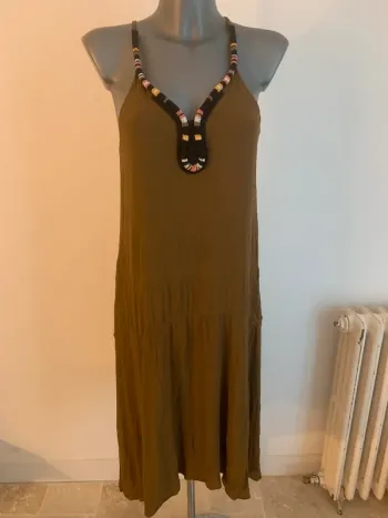 Ikks robe bijou T 40