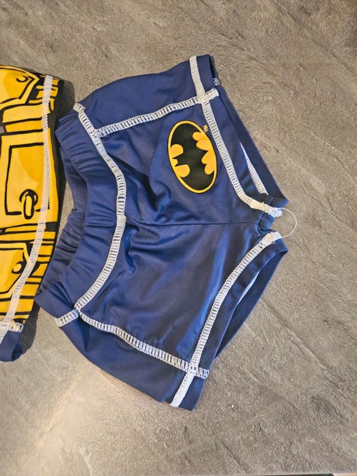 Maillot de bain 2 pièces Batman taille 24mois - photo numéro 3