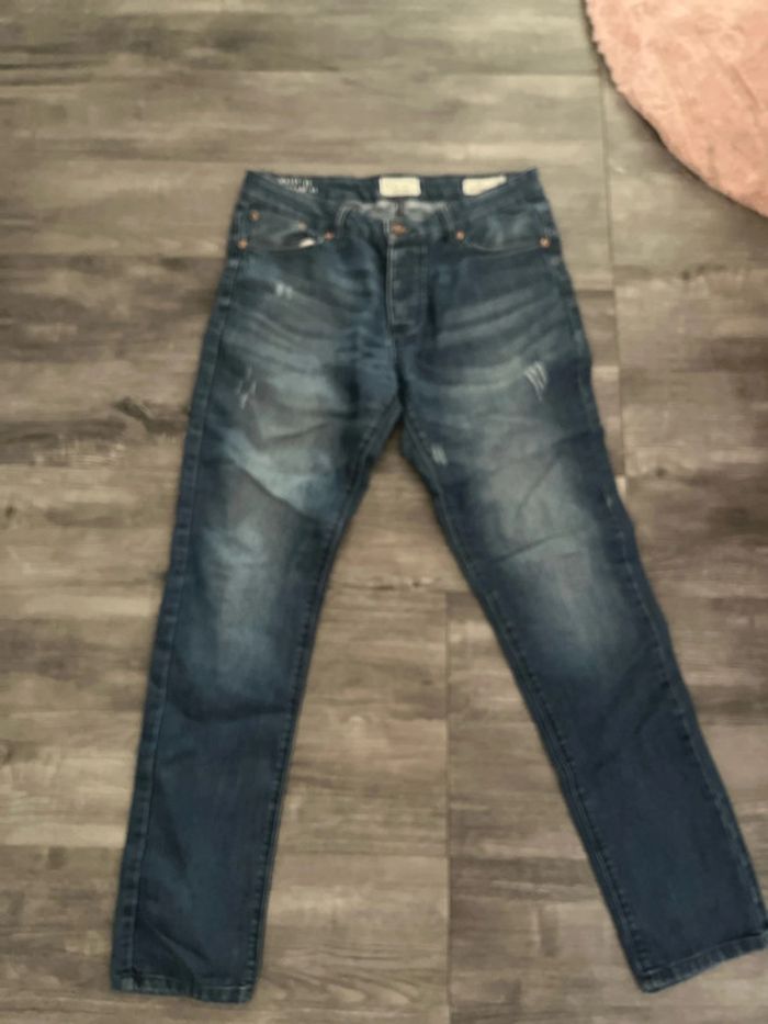 Jean taille 42 - photo numéro 1