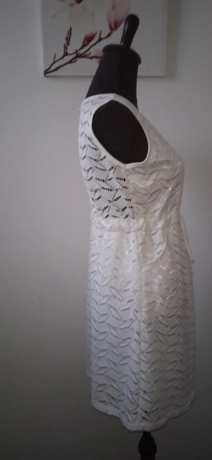 robe courte dentelle - photo numéro 3