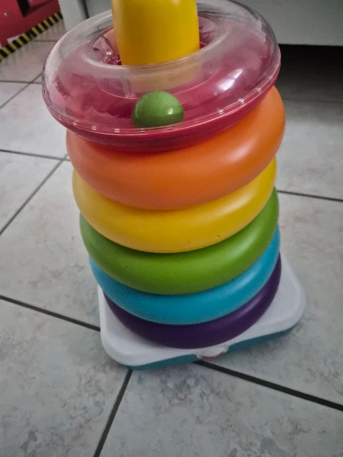 Pyramide arc en ciel - photo numéro 2