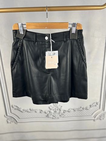 Short en cuir Noir LiuJo 34 / XS neuf